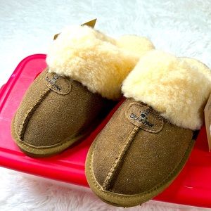 NWT Bear Paw Shoes